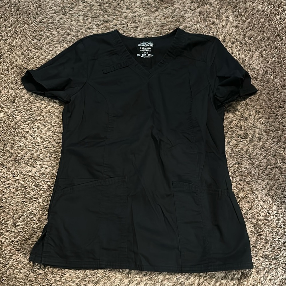Cherokee black scrub top